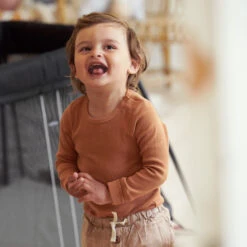 Lit Parapluie Light Noir De BabyBjörn -Mini Moomes Soldes 01005769 4