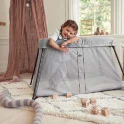 Lit Parapluie Light Argent De BabyBjörn -Mini Moomes Soldes 01012203 3